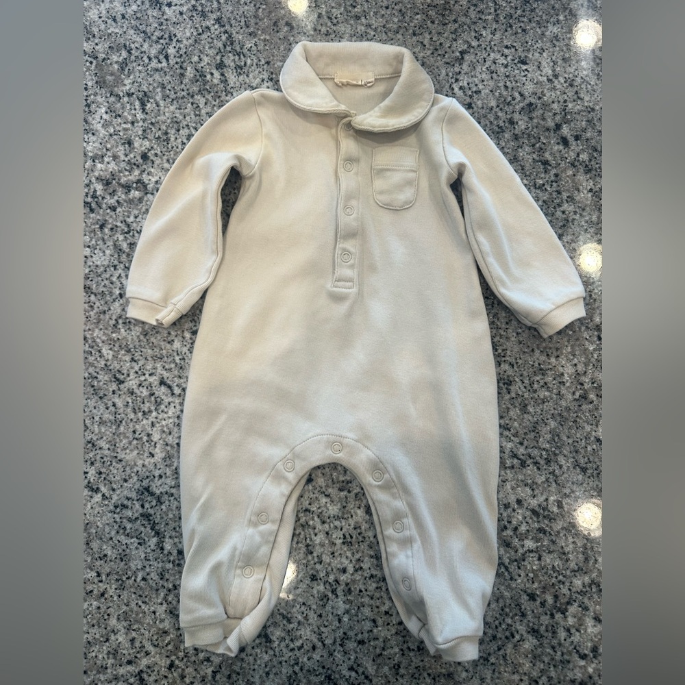 Fin & Vince one piece outfit